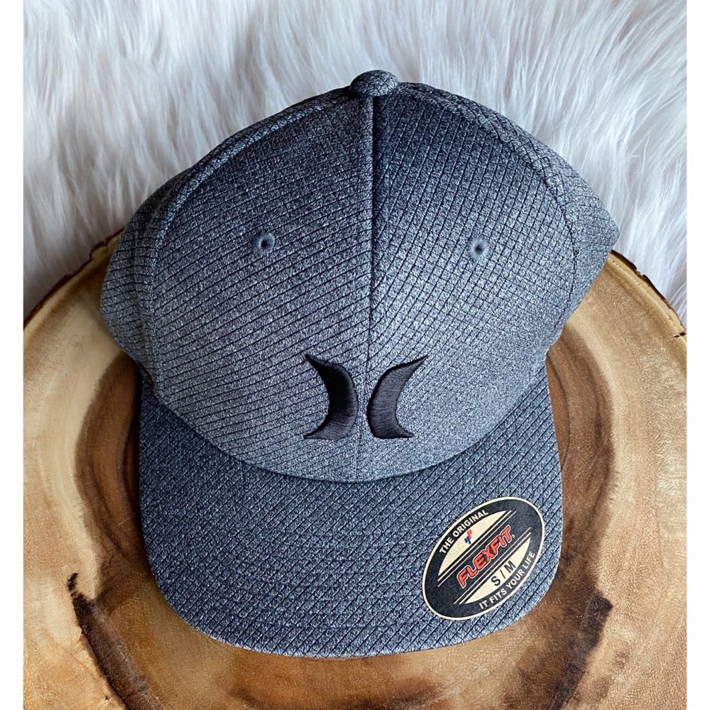 NWT Hurley Icon Texture Baseball Cap